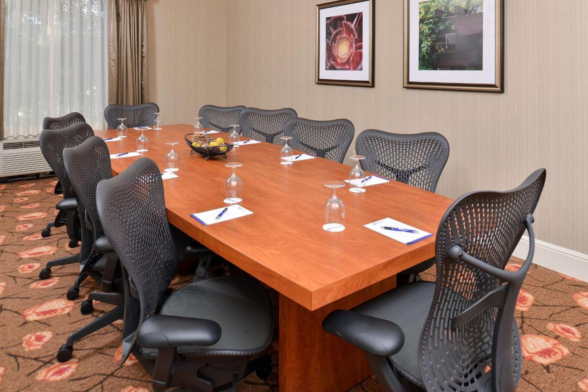 Hilton Garden Inn Аддісон Екстер'єр фото