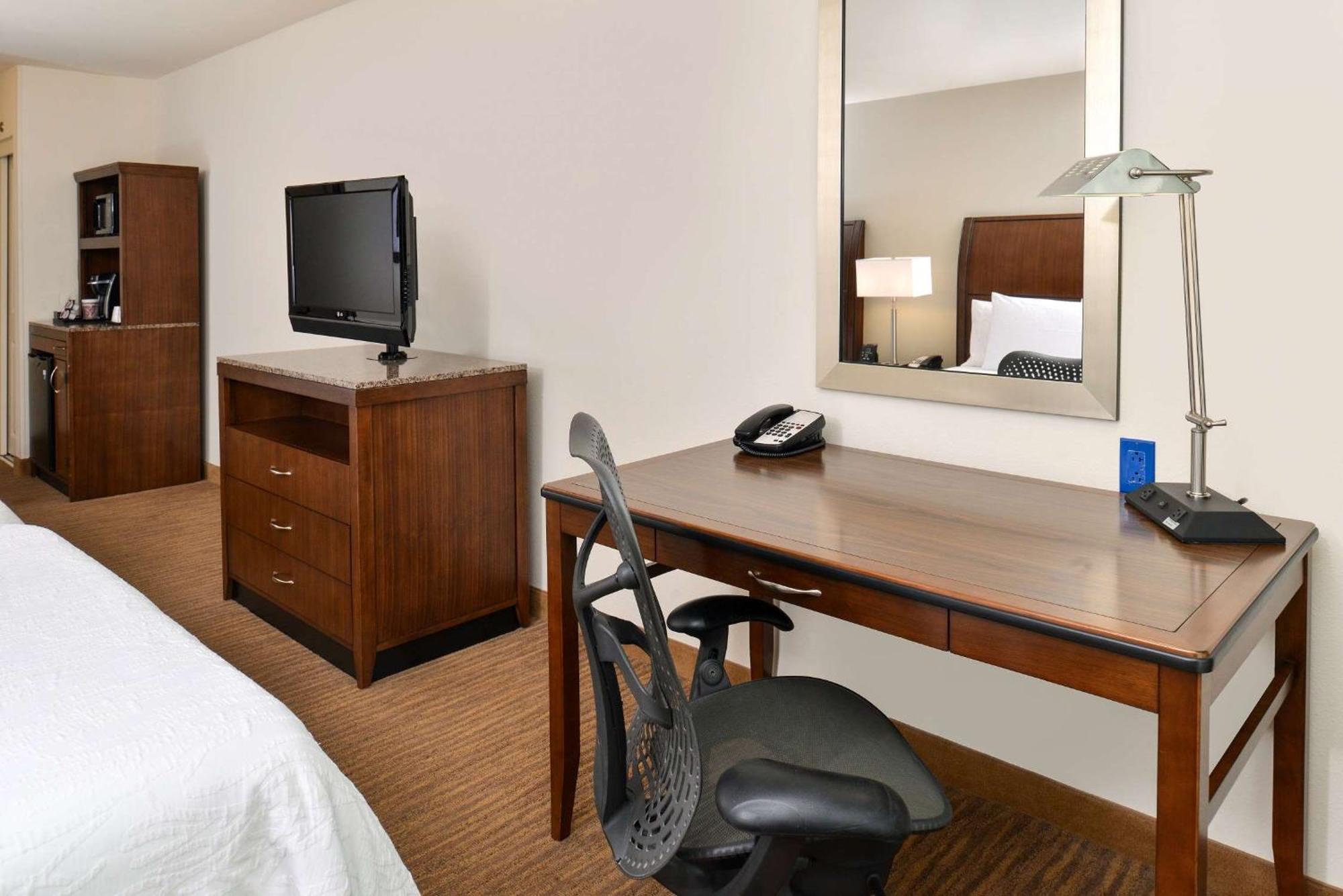 Hilton Garden Inn Аддісон Екстер'єр фото